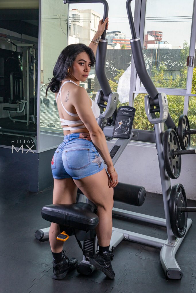 Revista FitGlam MX - Vianey Armas Edición 05 14 Vianey Armas - Fitglam