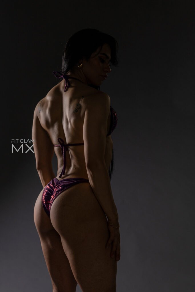 Revista FitGlam MX - Vianey Armas Edición 05 10 Vianey Armas - Fitglam